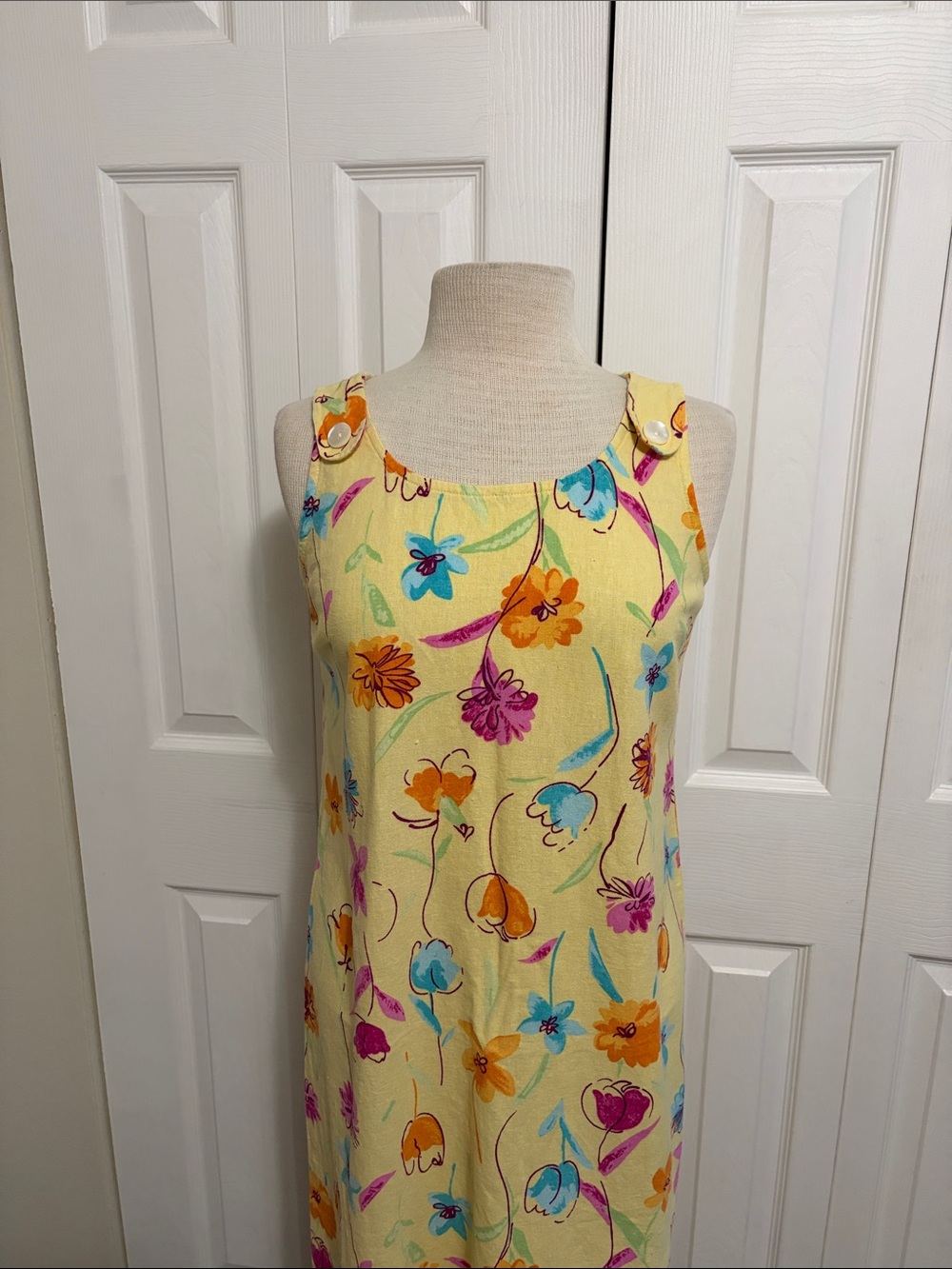 Vintage Sleeveless Butter Yellow Studio Ease Floral Print Maxi Dress Size 12P